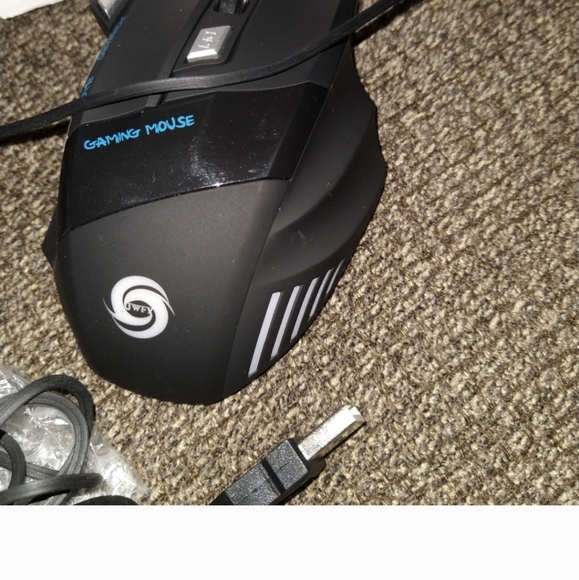 GAMING MOUSE - Picture 3 of 3